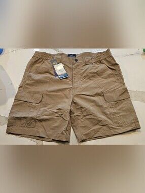 Men’s Tan Cargo Shorts